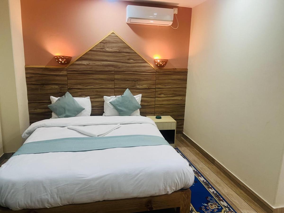 Hotel Olympus Pokhara Dış mekan fotoğraf