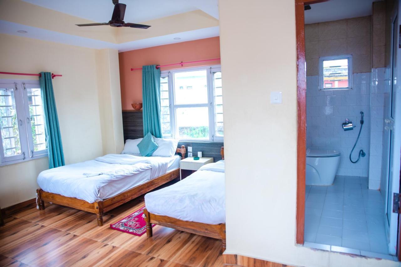 Hotel Olympus Pokhara Dış mekan fotoğraf