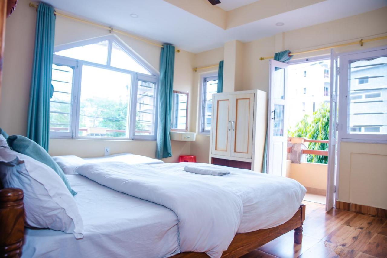 Hotel Olympus Pokhara Dış mekan fotoğraf